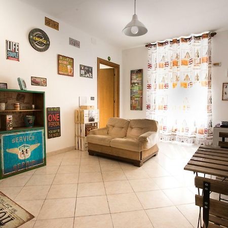 Appartamento In Centro Genua Exteriör bild